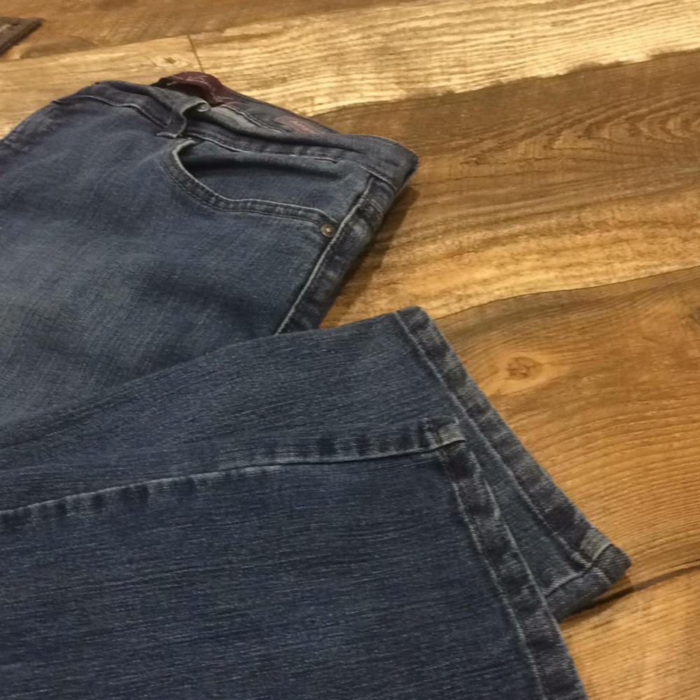 Jeans - Picture 4 of 4